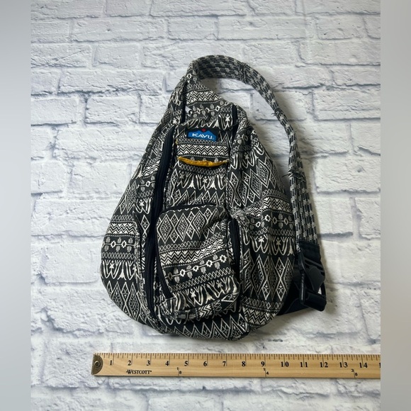 Kavu Geometric Black and White Sling Backpack. Cabincore. Hiking. Outdoors. - Picture 8 of 9